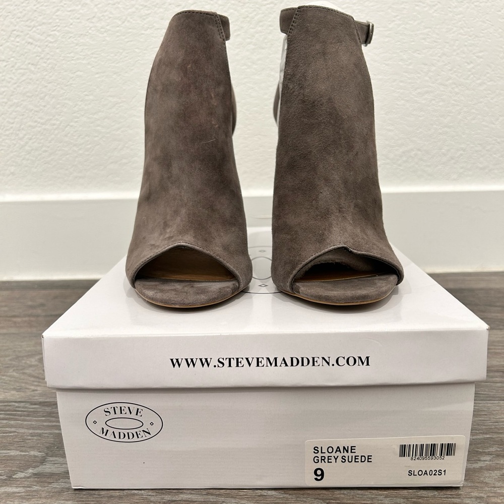 Steve Madden Suede Heels